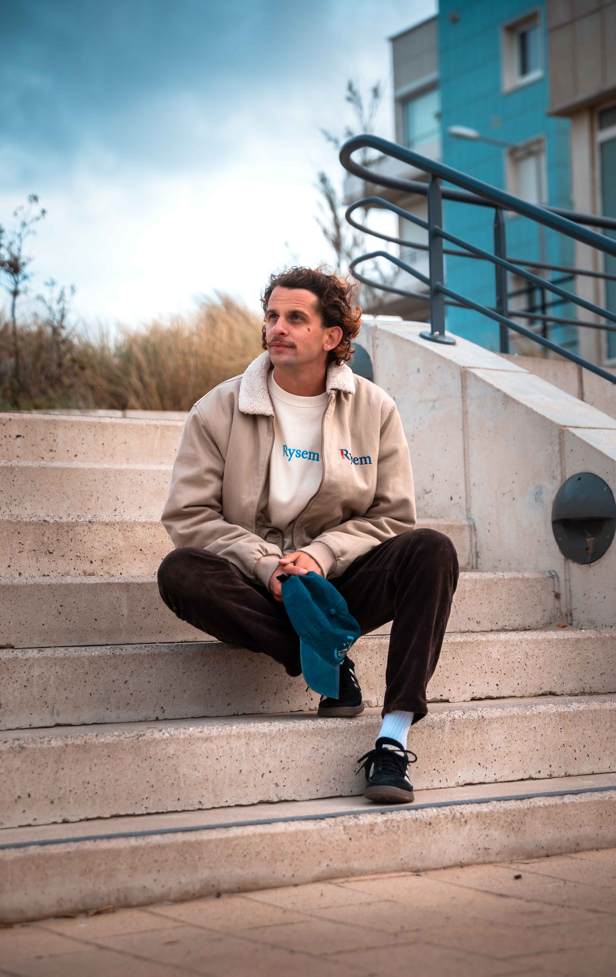 Collection Hiver 2024: Veste R Phare écoresponsable col sherpa unisexe Wet Sand