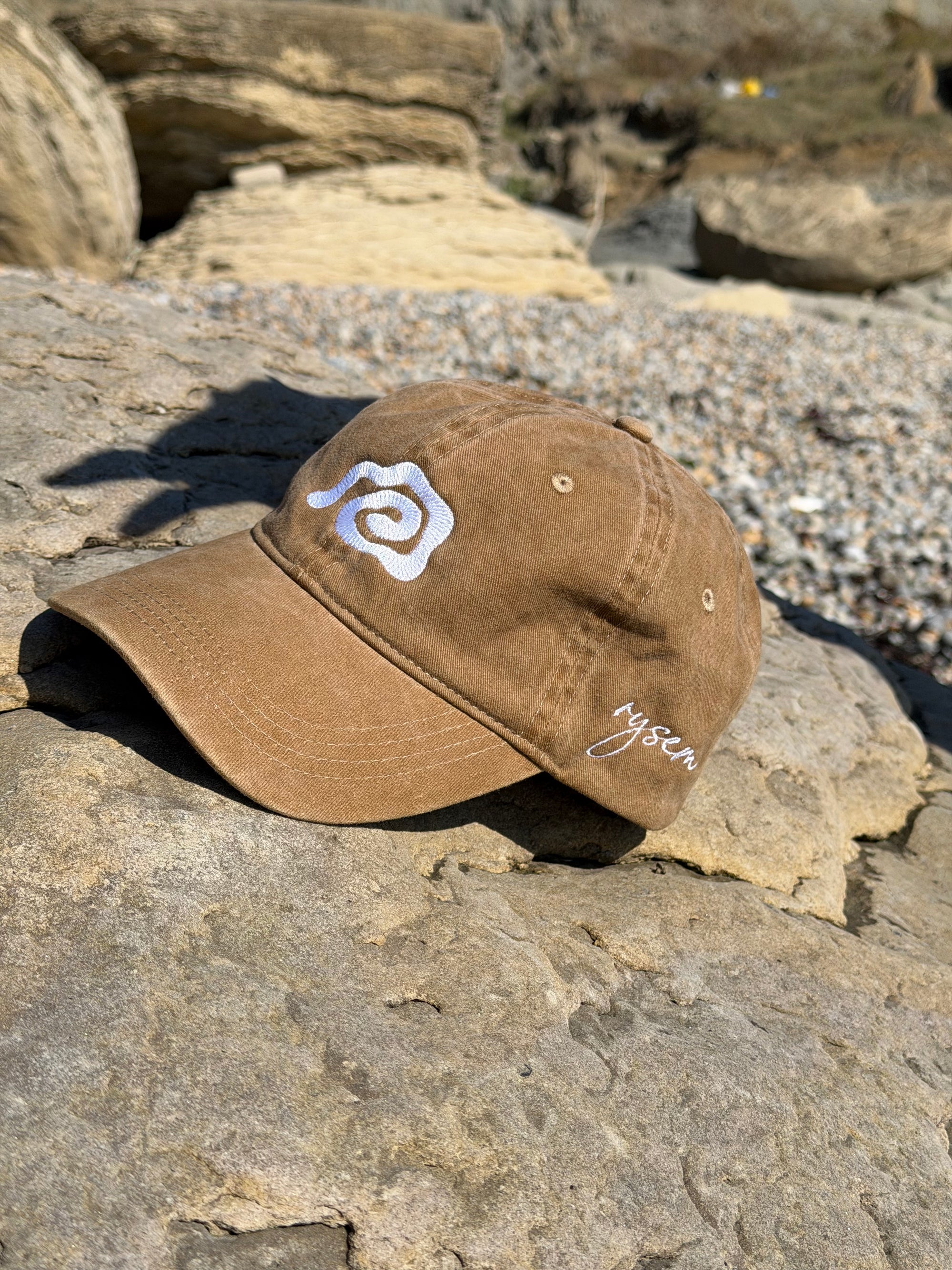 CASQUETTE VER DE SABLE