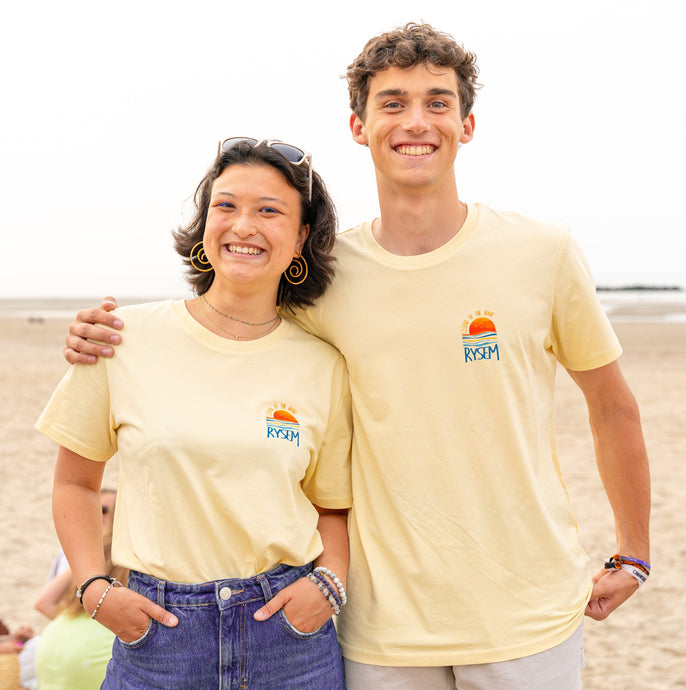 Collection été : Tee Shirt Unisexe en Coton Bio Jaune Pastel Coucher de Soleil
